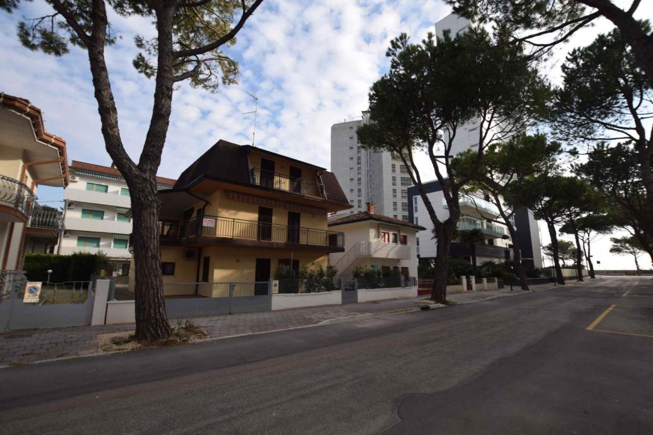 Apartments in Lignano Sabbiadoro 39726 Exterior foto
