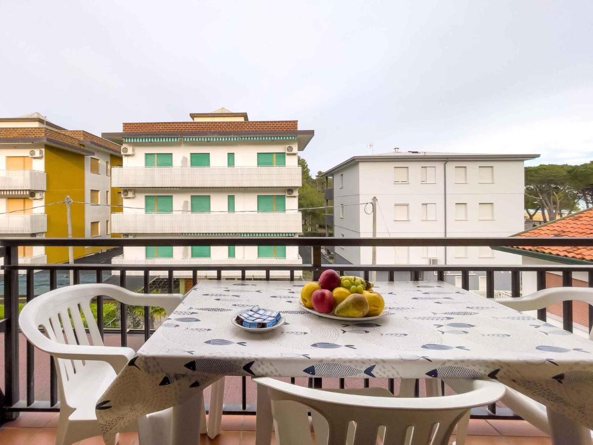 Apartments in Lignano Sabbiadoro 39726 Exterior foto